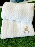 Royal Embossed Grid Ihram Set.